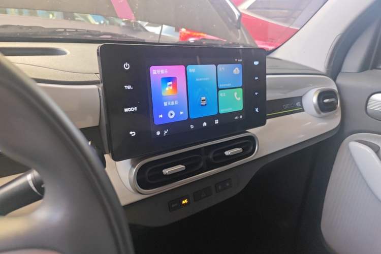 Used Geely Galaxy Panda 2025 210km Panda Kart Audio And AC Panel