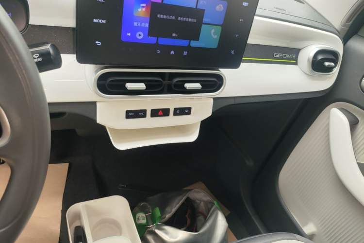 Used Geely Galaxy Panda 2025 210km Panda Kart Audio And AC Panel