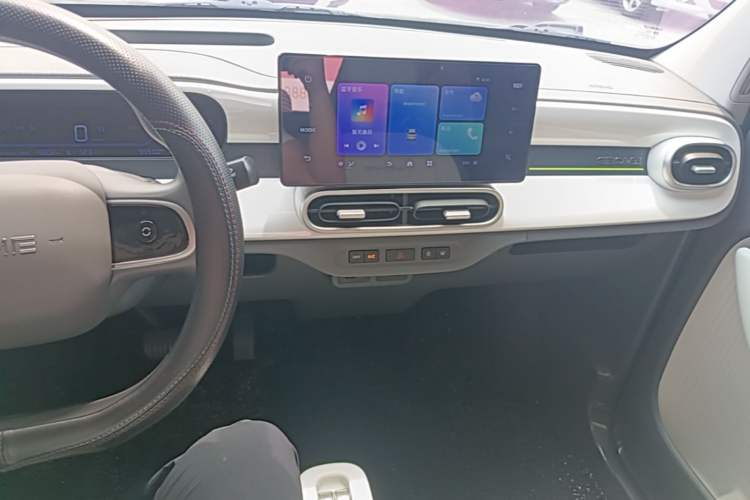 Used Geely Galaxy Panda 2025 210km Panda Kart Audio And AC Panel