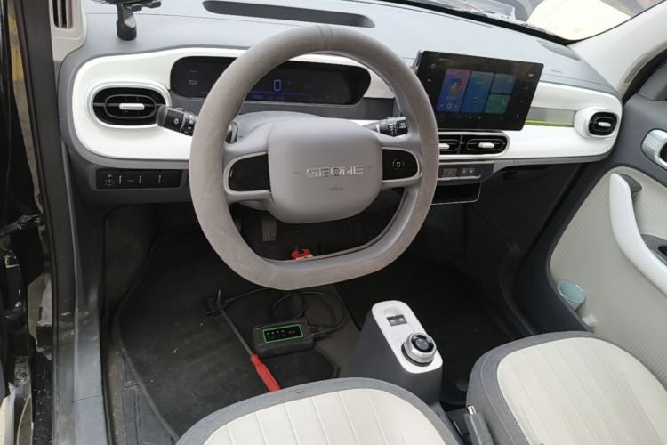 Used Geely Galaxy Panda 2025 210km Panda Kart Center Console