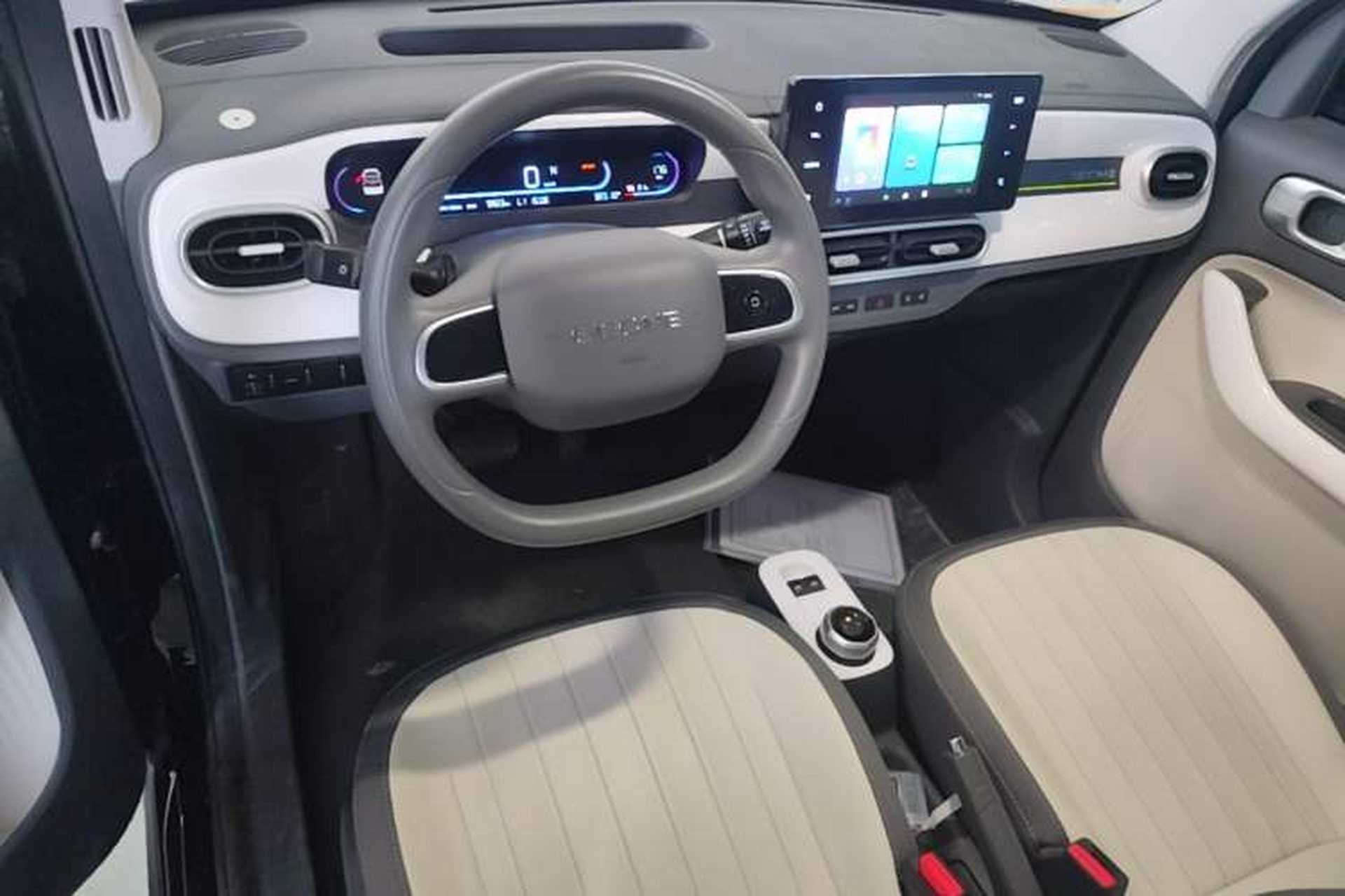 Used Geely Galaxy Panda 2025 210km Panda Kart Center Console