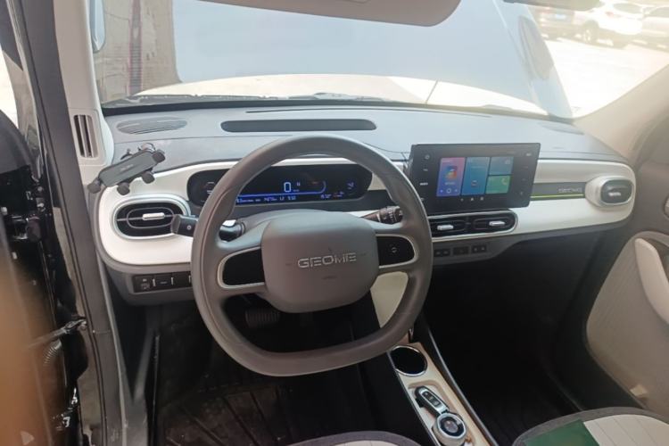 Used Geely Galaxy Panda 2025 210km Panda Kart Center Console