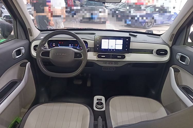 Used Geely Galaxy Panda 2025 210km Panda Kart Center Console