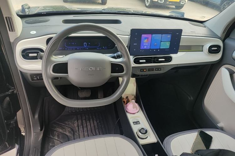 Used Geely Galaxy Panda 2025 210km Panda Kart Center Console