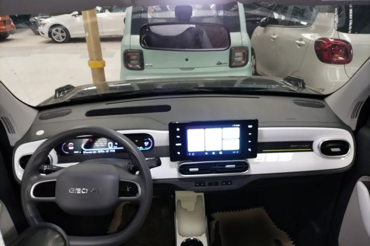 Used Geely Galaxy Panda 2025 210km Panda Kart Center Console