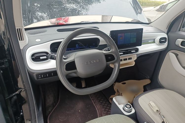 Used Geely Galaxy Panda 2025 210km Panda Kart Center Console