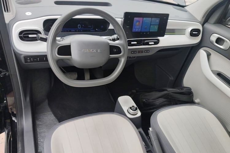 Used Geely Galaxy Panda 2025 210km Panda Kart Center Console