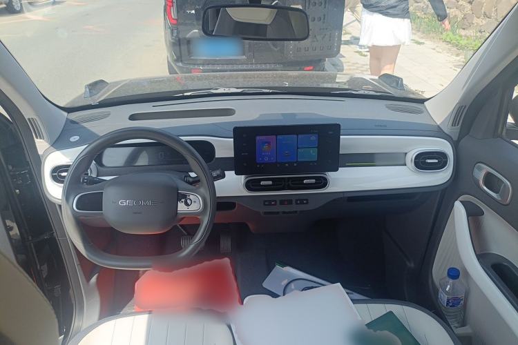 Used Geely Galaxy Panda 2025 210km Panda Kart Center Console