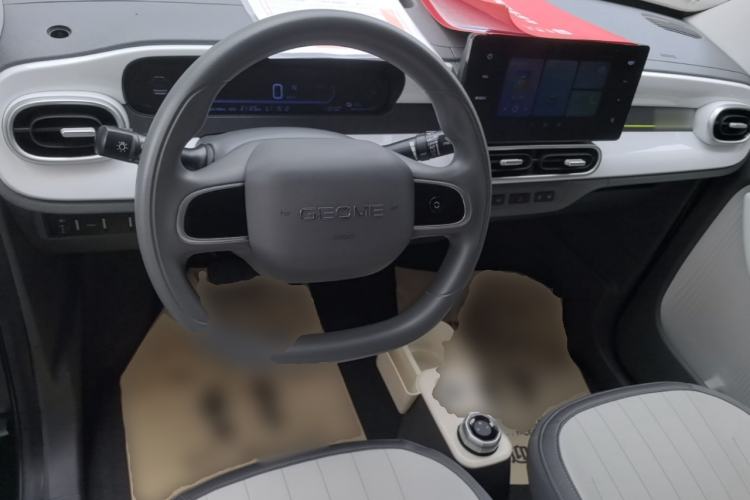 Used Geely Galaxy Panda 2025 210km Panda Kart Center Console
