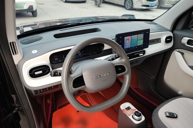 Used Geely Galaxy Panda 2025 210km Panda Kart Center Console