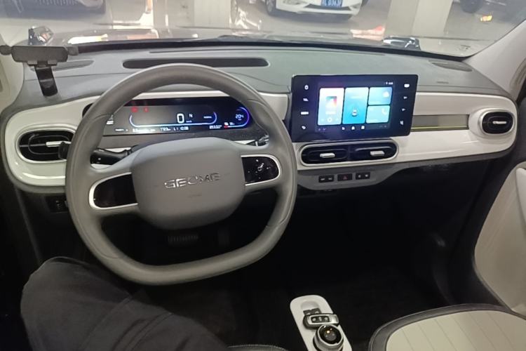 Used Geely Galaxy Panda 2025 210km Panda Kart Center Console