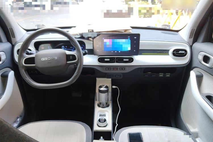 Used Geely Galaxy Panda 2025 210km Panda Kart Center Console