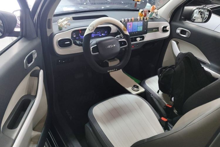 Used Geely Galaxy Panda 2025 210km Panda Kart Driver Seat