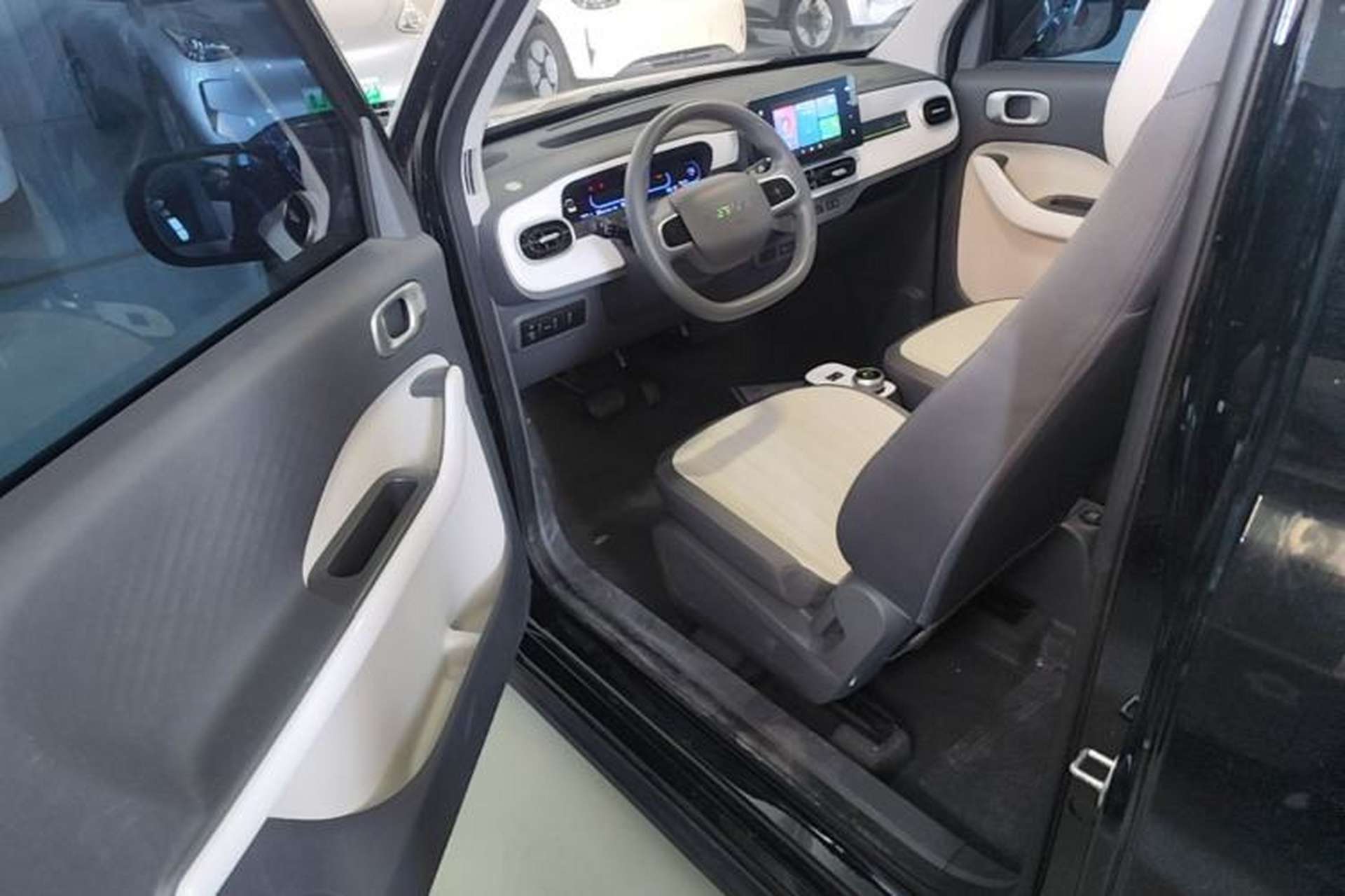 Used Geely Galaxy Panda 2025 210km Panda Kart Driver Seat