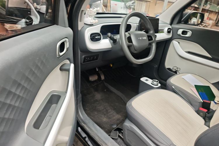 Used Geely Galaxy Panda 2025 210km Panda Kart Driver Seat