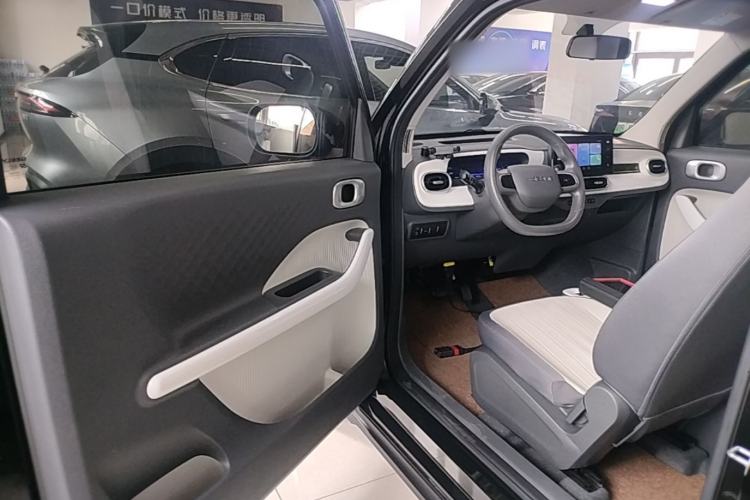 Used Geely Galaxy Panda 2025 210km Panda Kart Driver Seat