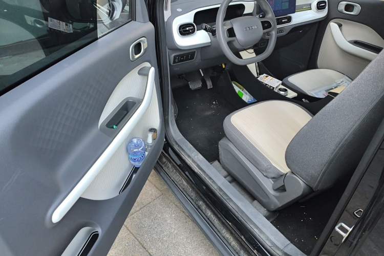 Used Geely Galaxy Panda 2025 210km Panda Kart Driver Seat