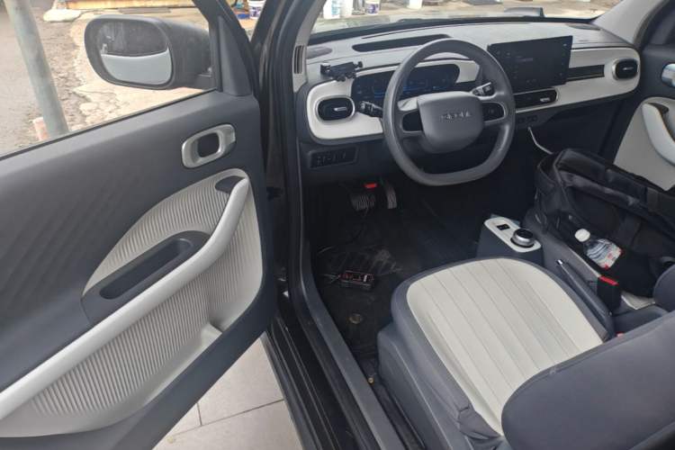 Used Geely Galaxy Panda 2025 210km Panda Kart Driver Seat