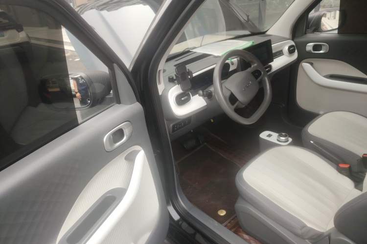 Used Geely Galaxy Panda 2025 210km Panda Kart Driver Seat