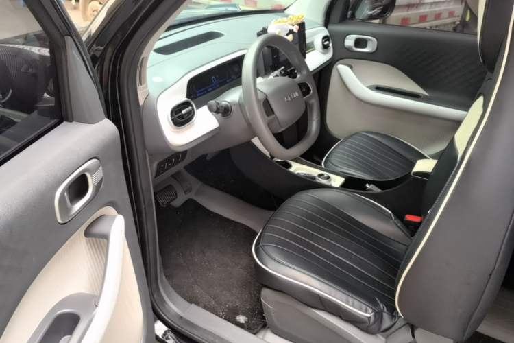 Used Geely Galaxy Panda 2025 210km Panda Kart Driver Seat