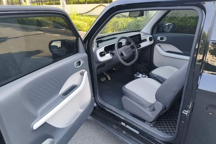 Used Geely Galaxy Panda 2025 210km Panda Kart Driver Seat