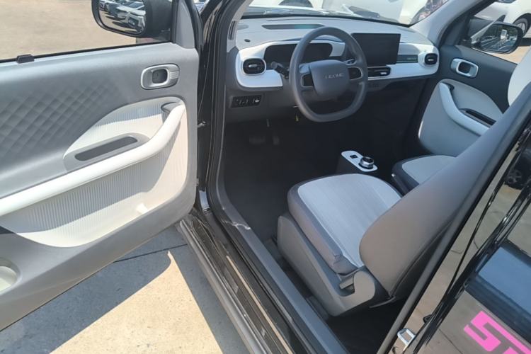 Used Geely Galaxy Panda 2025 210km Panda Kart Driver Seat