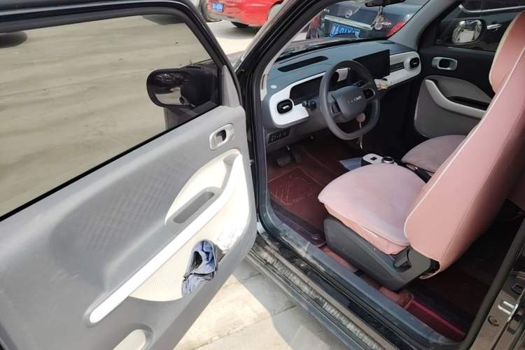 Used Geely Galaxy Panda 2025 210km Panda Kart Driver Seat