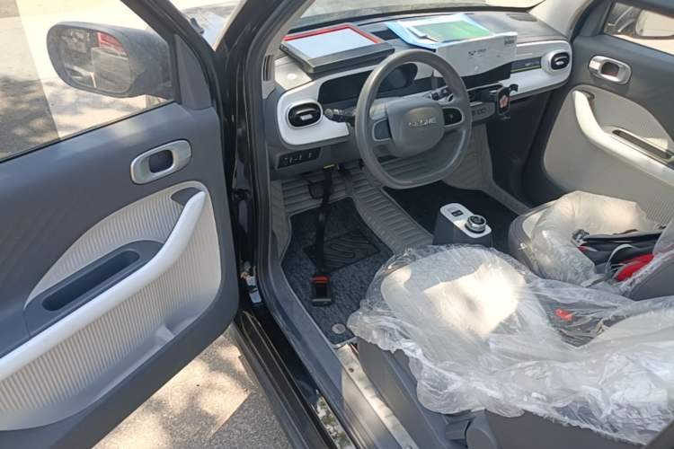 Used Geely Galaxy Panda 2025 210km Panda Kart Driver Seat