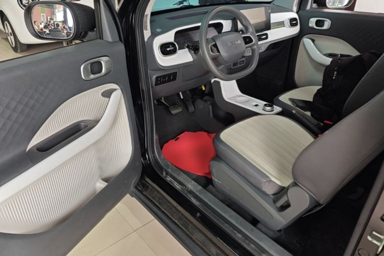 Used Geely Galaxy Panda 2025 210km Panda Kart Driver Seat