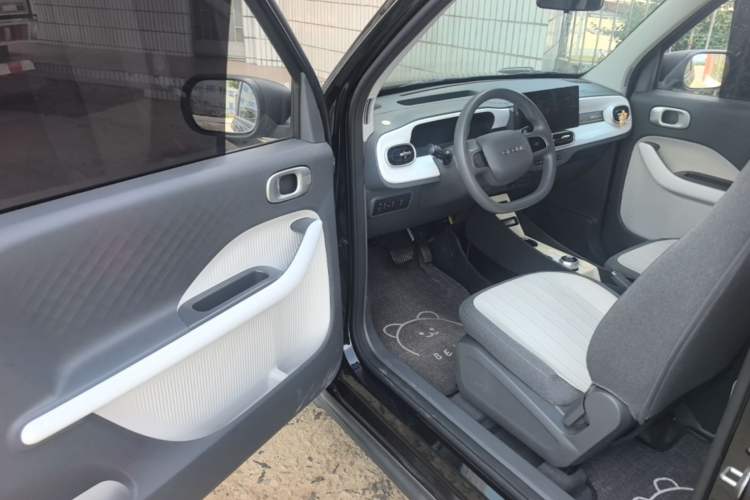 Used Geely Galaxy Panda 2025 210km Panda Kart Driver Seat
