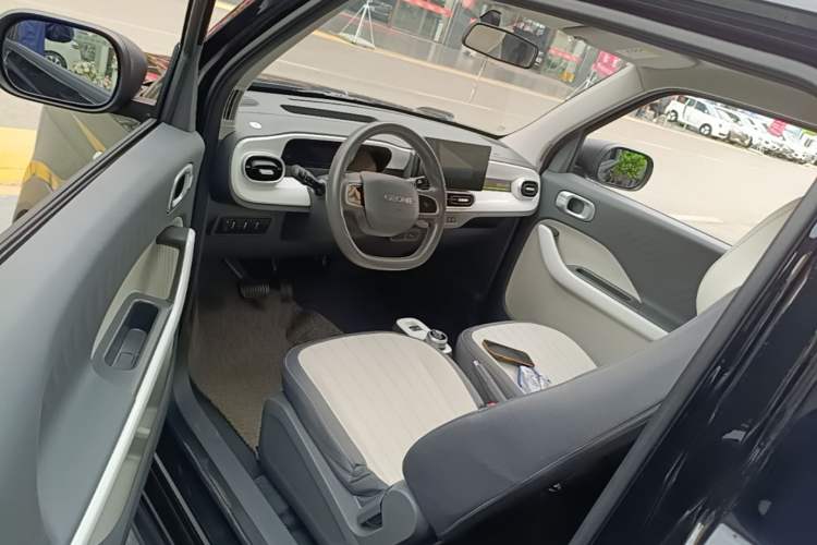 Used Geely Galaxy Panda 2025 210km Panda Kart Driver Seat