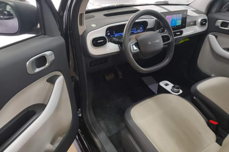 Used Geely Galaxy Panda 2025 210km Panda Kart Driver Seat