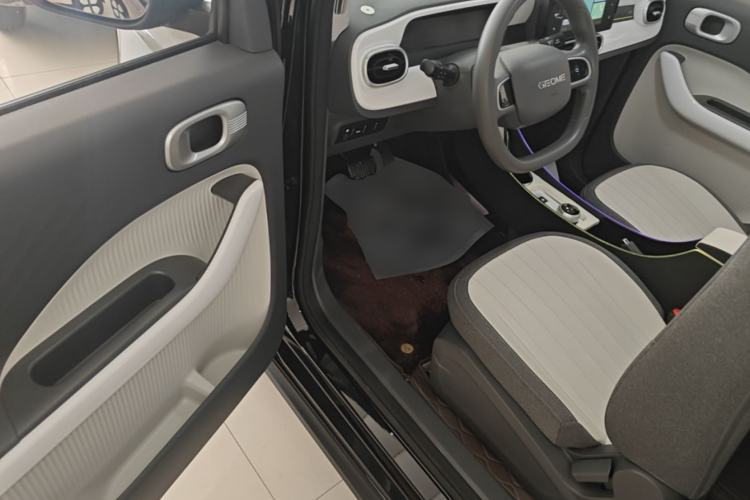 Used Geely Galaxy Panda 2025 210km Panda Kart Driver Seat