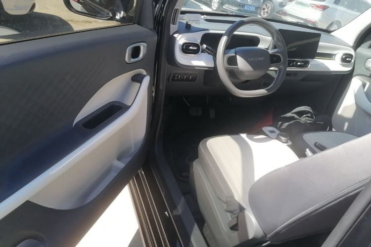 Used Geely Galaxy Panda 2025 210km Panda Kart Driver Seat