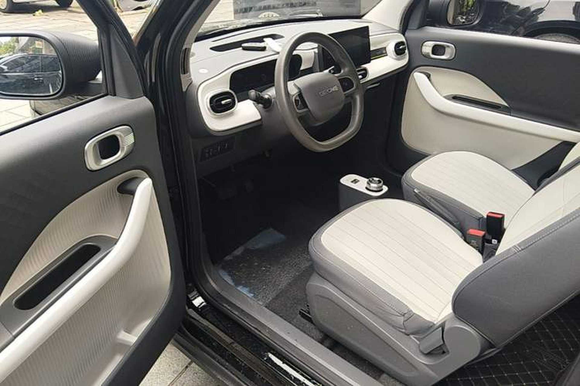 Used Geely Galaxy Panda 2025 210km Panda Kart Driver Seat