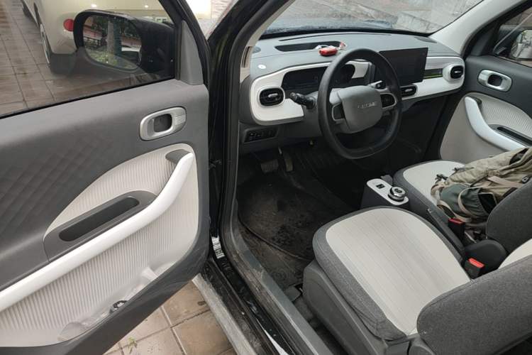 Used Geely Galaxy Panda 2025 210km Panda Kart Driver Seat