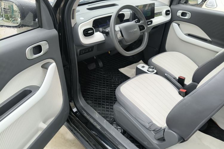 Used Geely Galaxy Panda 2025 210km Panda Kart Driver Seat