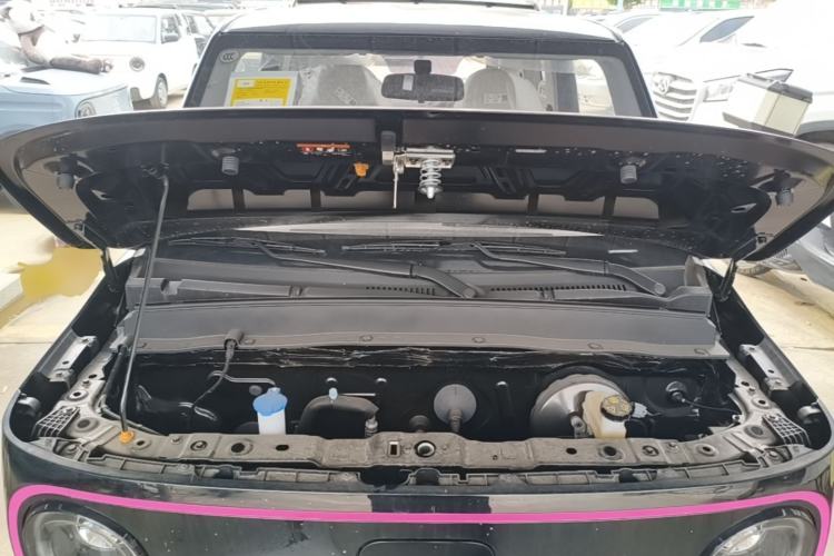 Used Geely Galaxy Panda 2025 210km Panda Kart Engine Bay