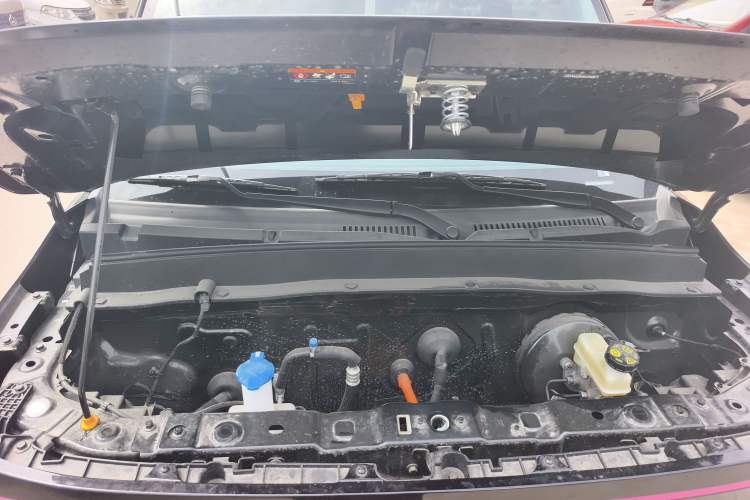 Used Geely Galaxy Panda 2025 210km Panda Kart Engine Bay