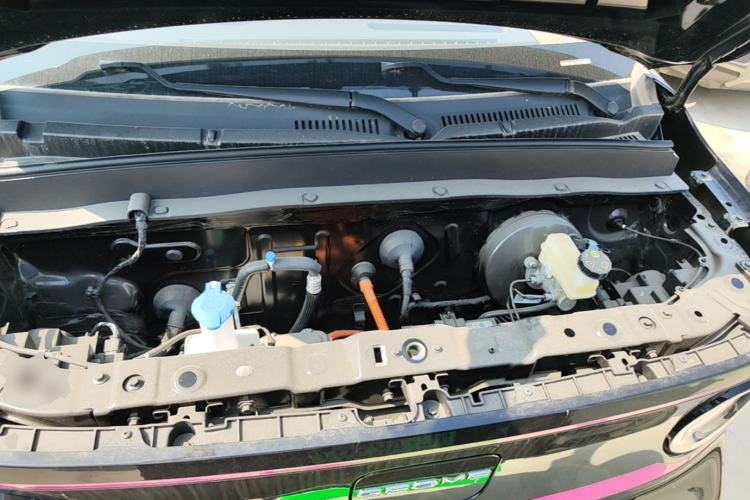 Used Geely Galaxy Panda 2025 210km Panda Kart Engine Bay
