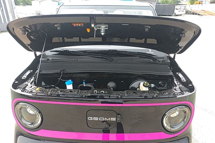 Used Geely Galaxy Panda 2025 210km Panda Kart Engine Bay
