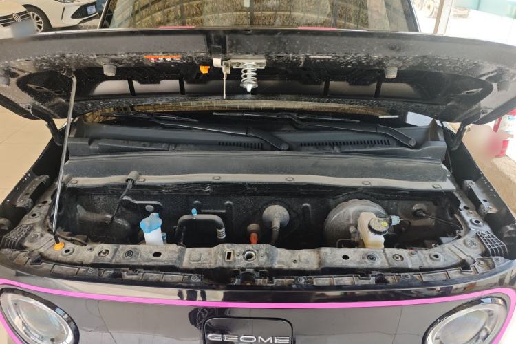 Used Geely Galaxy Panda 2025 210km Panda Kart Engine Bay