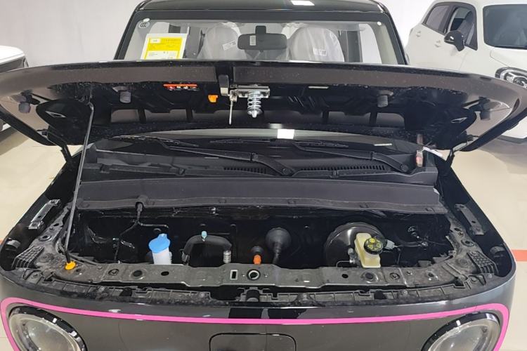 Used Geely Galaxy Panda 2025 210km Panda Kart Engine Bay
