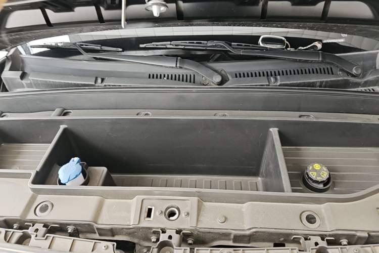Used Geely Galaxy Panda 2025 210km Panda Kart Engine Bay