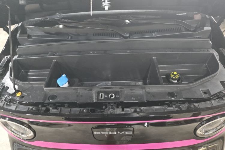 Used Geely Galaxy Panda 2025 210km Panda Kart Engine Bay