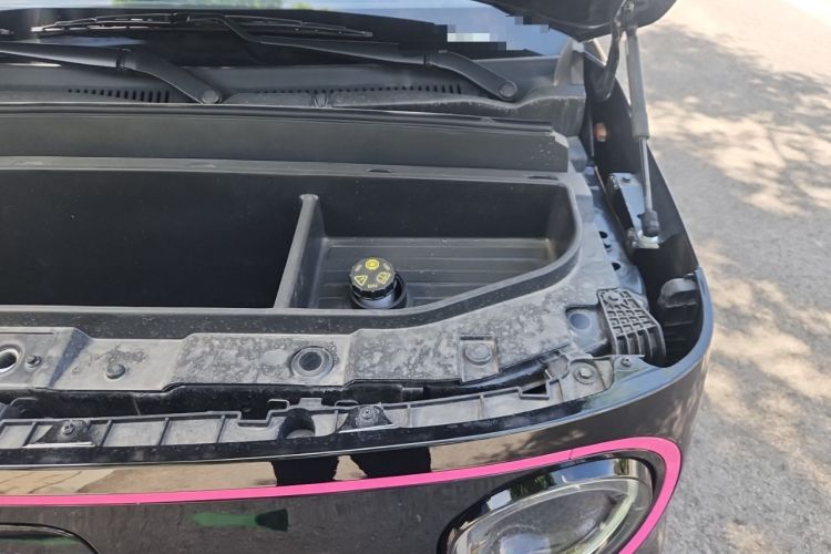 Used Geely Galaxy Panda 2025 210km Panda Kart Engine Bay Left