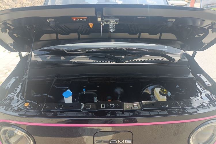Used Geely Galaxy Panda 2025 210km Panda Kart Engine Bay