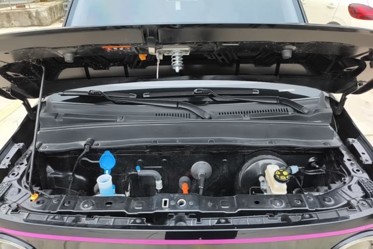 Used Geely Galaxy Panda 2025 210km Panda Kart Engine Bay