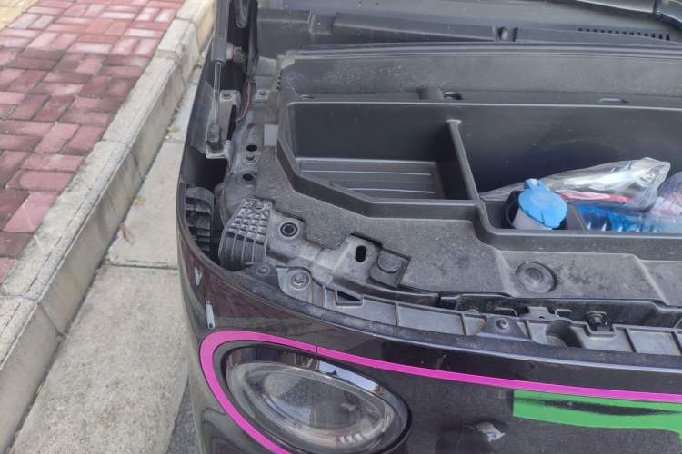 Used Geely Galaxy Panda 2025 210km Panda Kart Engine Bay Right