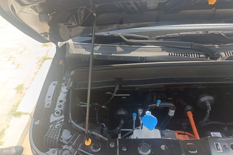 Used Geely Galaxy Panda 2025 210km Panda Kart Engine Bay Right